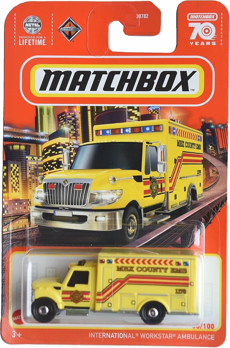International Workstar Ambulance, Yellow 38/100 — view 2