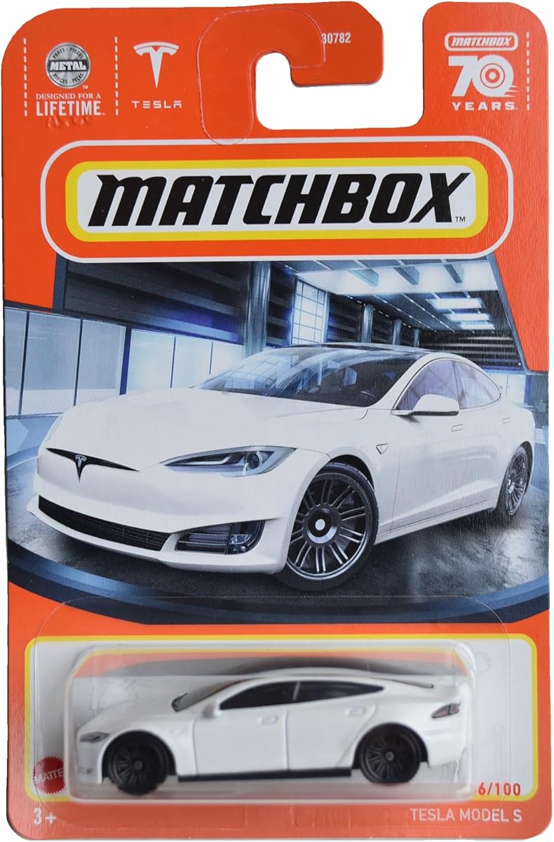 Tesla Model S, White 86/100 — view 2